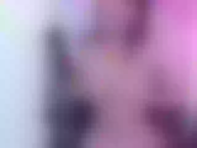 Live sex webcam photo for MiaAylin #290630246