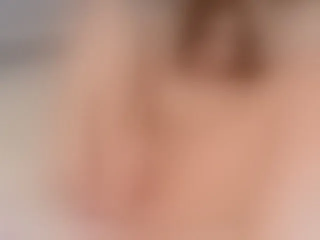 Live sex webcam photo for MiaBakker #276279441