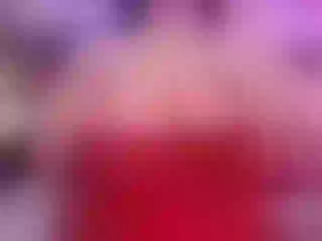 Live sex webcam photo for MiaBakker #292160483