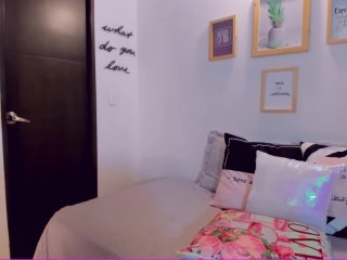 Live sex webcam photo for MiaBankss #147668083