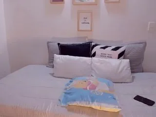 Live sex webcam photo for MiaBankss #159808079