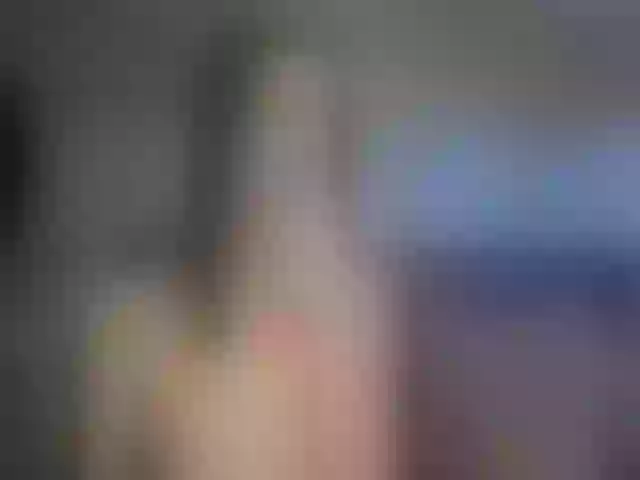 Live sex webcam photo for MiaBeeX #290553866