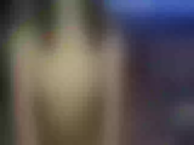 Live sex webcam photo for MiaBeeX #290596639