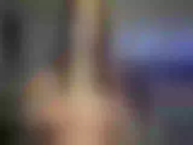 Live sex webcam photo for MiaBeeX #290759411