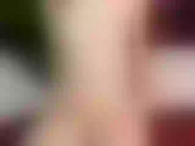 Live sex webcam photo for MiaBeeX #291193671