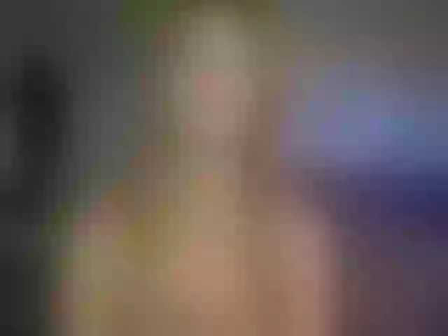 Live sex webcam photo for MiaBeeX #291220993