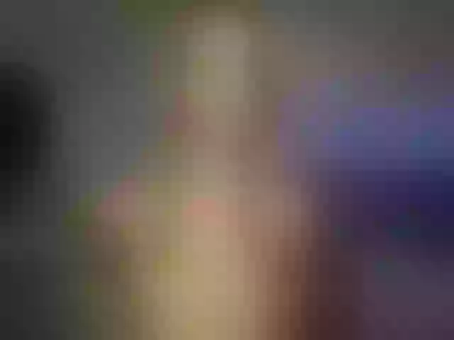Live sex webcam photo for MiaBeeX #291308914