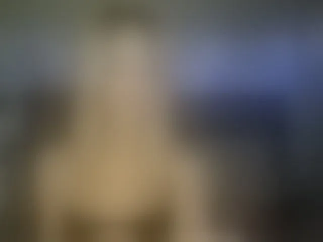 Live sex webcam photo for MiaBeeX #292495442