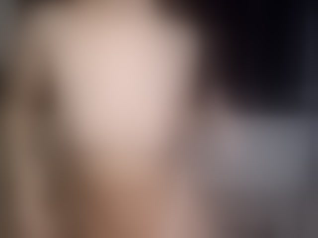 Live sex webcam photo for MiaBeeX #294208381