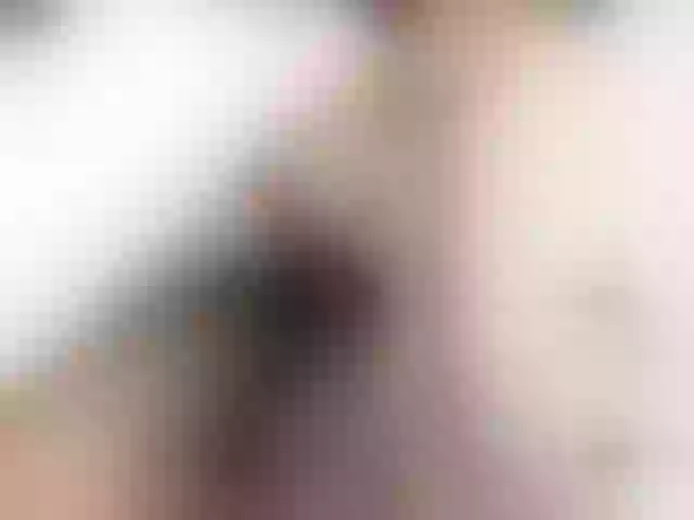 Live sex webcam photo for MiaBrunette #275480317