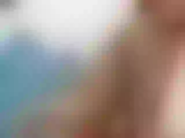 Live sex webcam photo for MiaBrunette #275677407