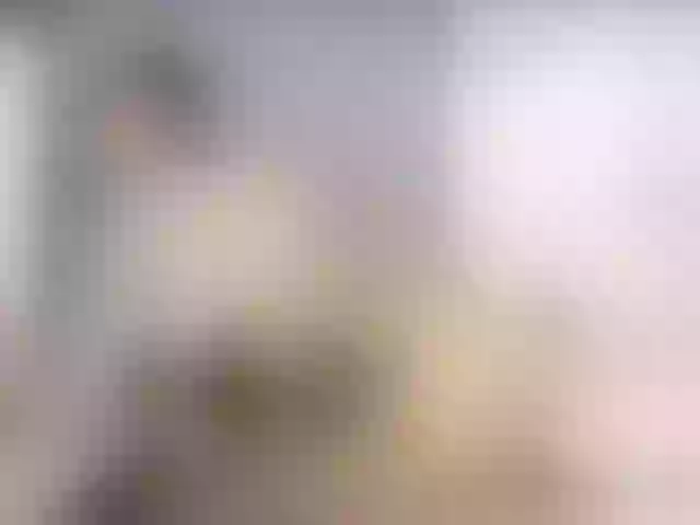 Live sex webcam photo for MiaBrunette #291412538