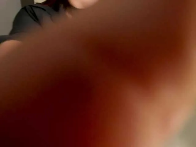 Live sex webcam photo for MiaCavalli #273931406