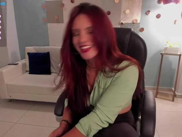 Live sex webcam photo for MiaCavalli #274339312