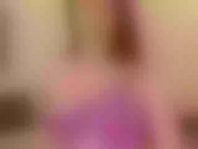 Live sex webcam photo for MiaCavalli #276686645