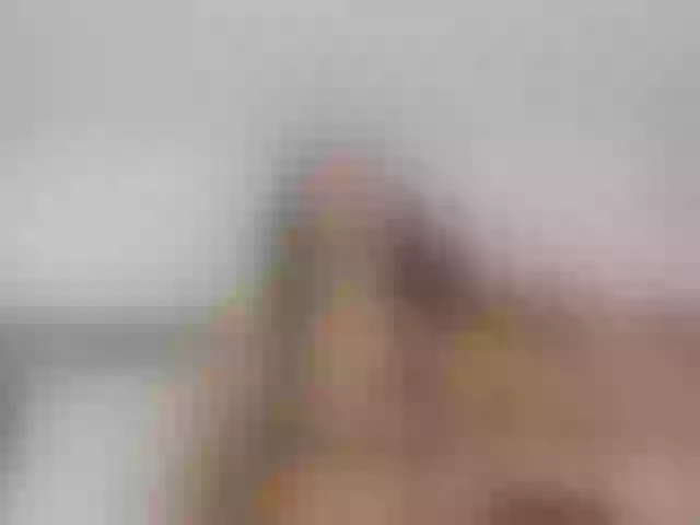 Live sex webcam photo for MiaConte #276387677
