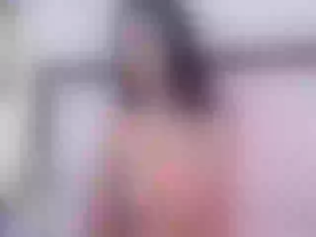 Live sex webcam photo for MiaConte #276720492