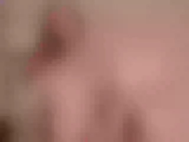 Live sex webcam photo for MiaFarrell #290304667