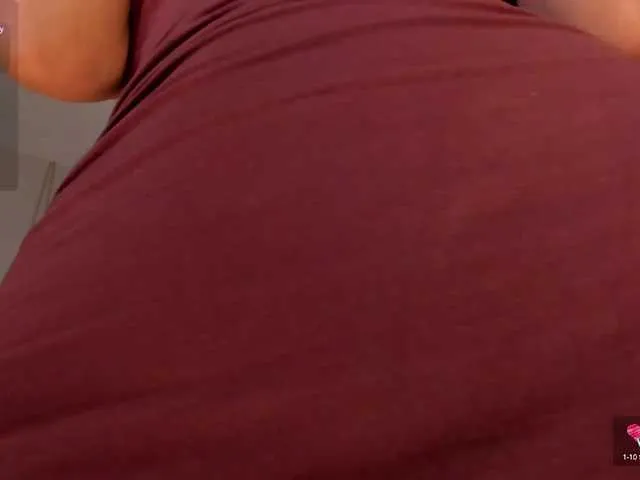 Live sex webcam photo for MiaFarrell #290704431