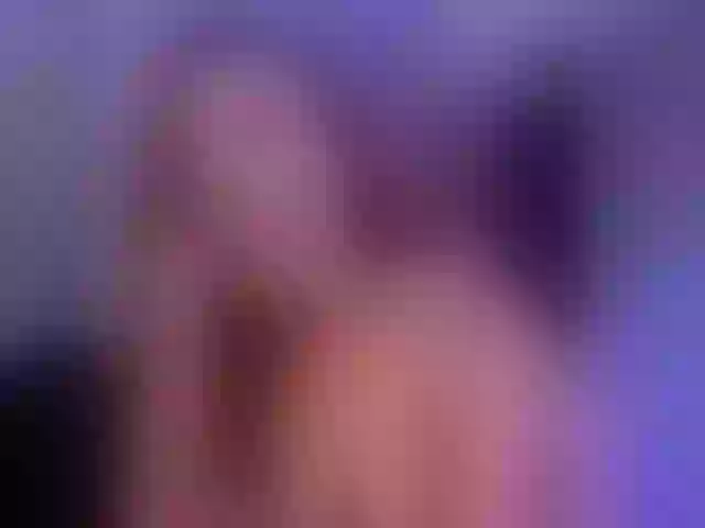 Live sex webcam photo for MiaFarrell #292173036