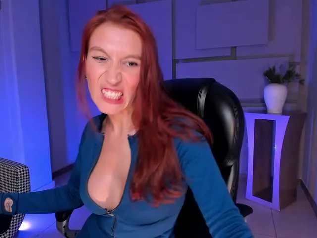 Live sex webcam photo for MiaFarrell #292207994