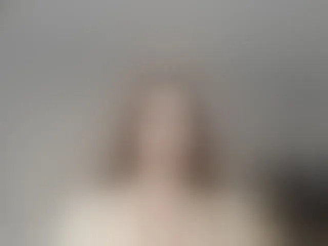 Live sex webcam photo for MiaFarrell #293046210