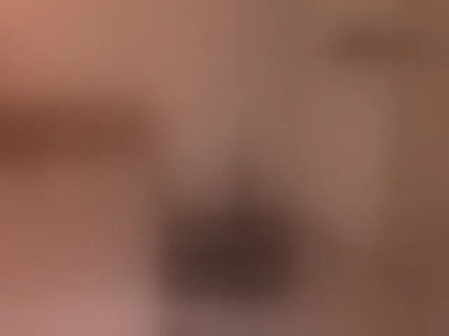 Live sex webcam photo for MiaFarrell #293275704