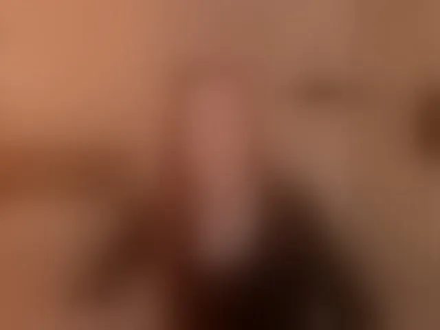 Live sex webcam photo for MiaFarrell #293429809