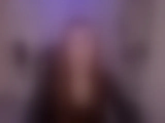 Live sex webcam photo for MiaFarrell #293633743