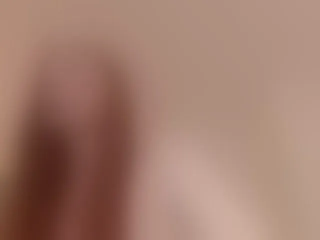 Live sex webcam photo for MiaFarrell #293882794