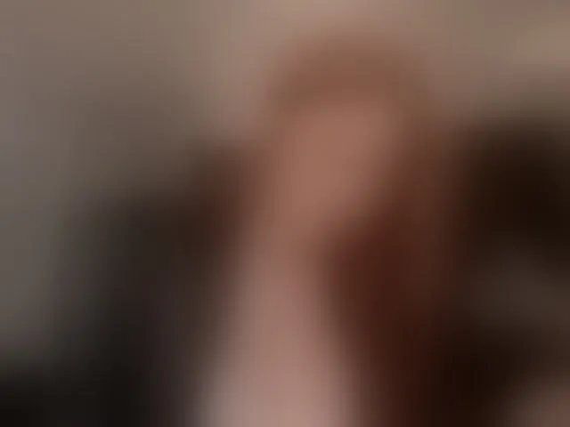 Live sex webcam photo for MiaFarrell #294178207
