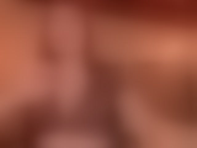 Live sex webcam photo for MiaFarrell #294268983