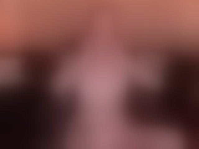 Live sex webcam photo for MiaFarrell #294333745