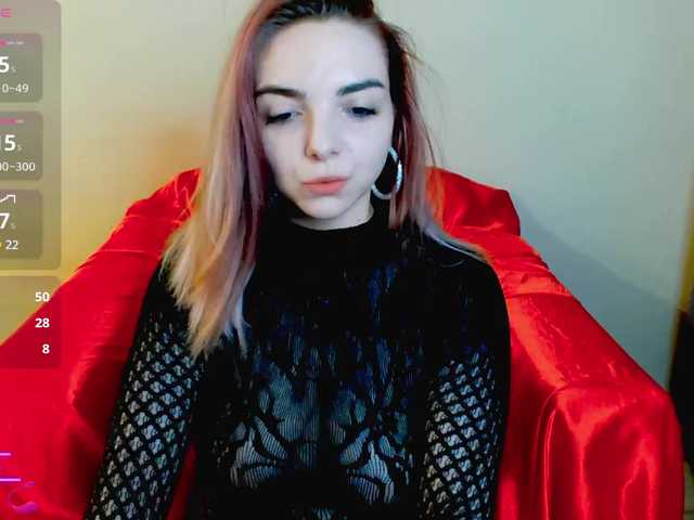 Live sex webcam photo for MiaGrace #290643108