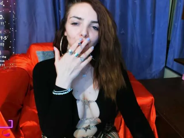 Live sex webcam photo for MiaGrace #291060344