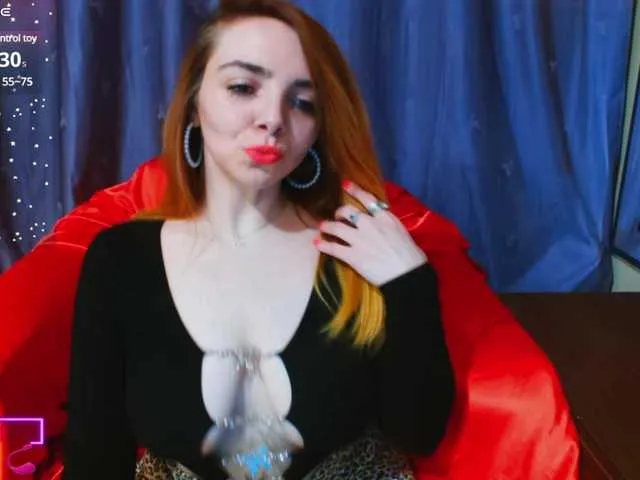 Live sex webcam photo for MiaGrace #291113756