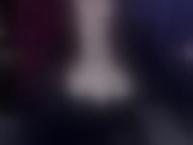 Live sex webcam photo for MiaGrace #293207469