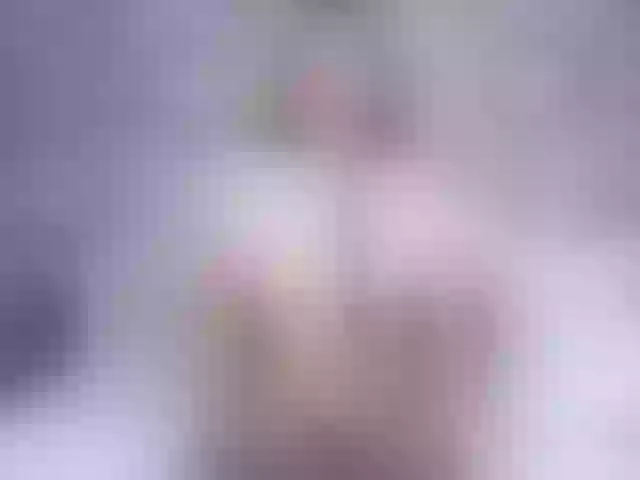 Live sex webcam photo for MiaGrayce #291866358