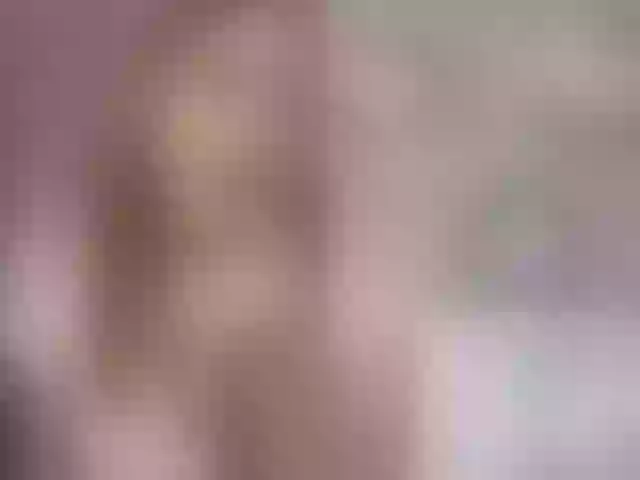 Live sex webcam photo for MiaGrayce #291942597