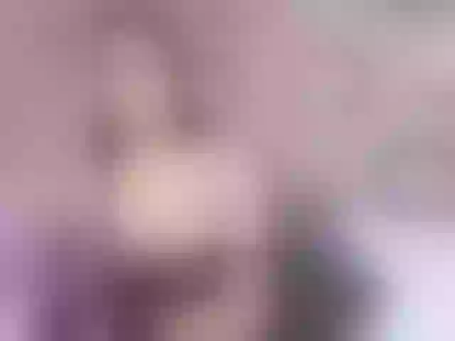 Live sex webcam photo for MiaGrayce #291947825