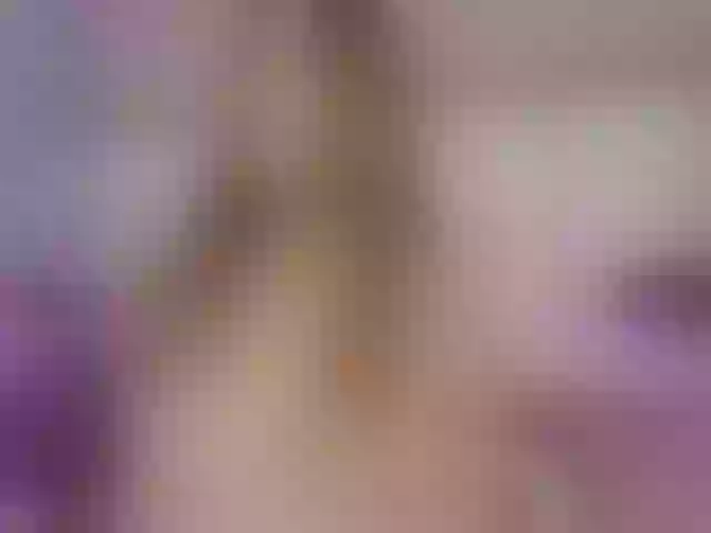 Live sex webcam photo for MiaGrayce #292152490