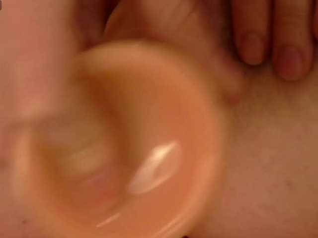 Live sex webcam photo for MiaHug #276921342