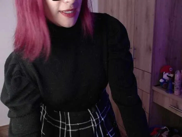 Live sex webcam photo for MiaJhons #276013753