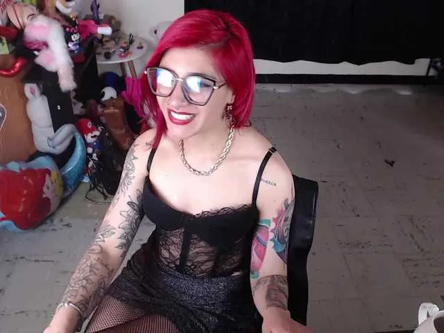 Live sex webcam photo for MiaJhons #290467516