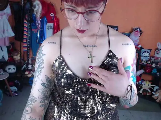 Live sex webcam photo for MiaJhons #293965626