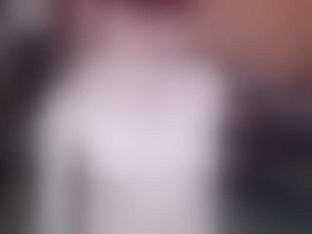 Live sex webcam photo for MiaJhons #294176729