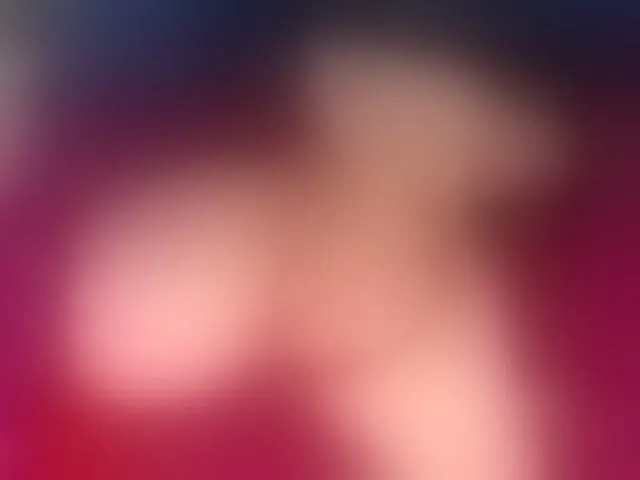 Live sex webcam photo for MiaKay #292537431