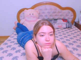 Live sex webcam photo for MiaKross #156655389