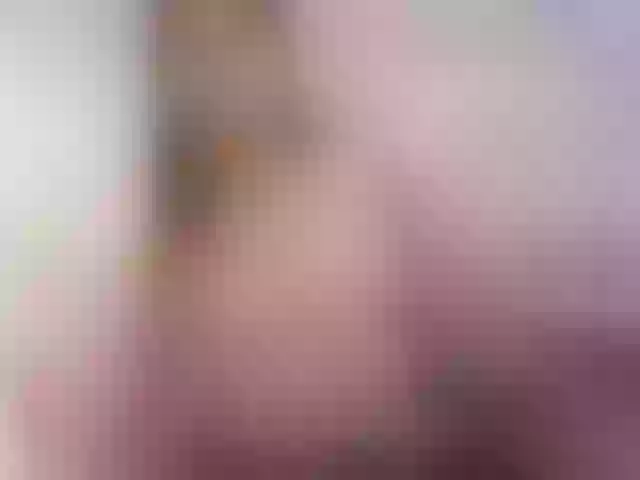 Live sex webcam photo for MiaLewis #291899787