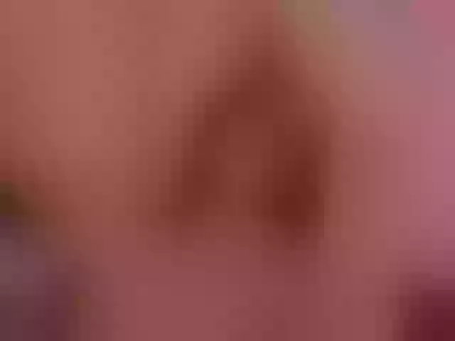 Live sex webcam photo for MiaLuw #292270655